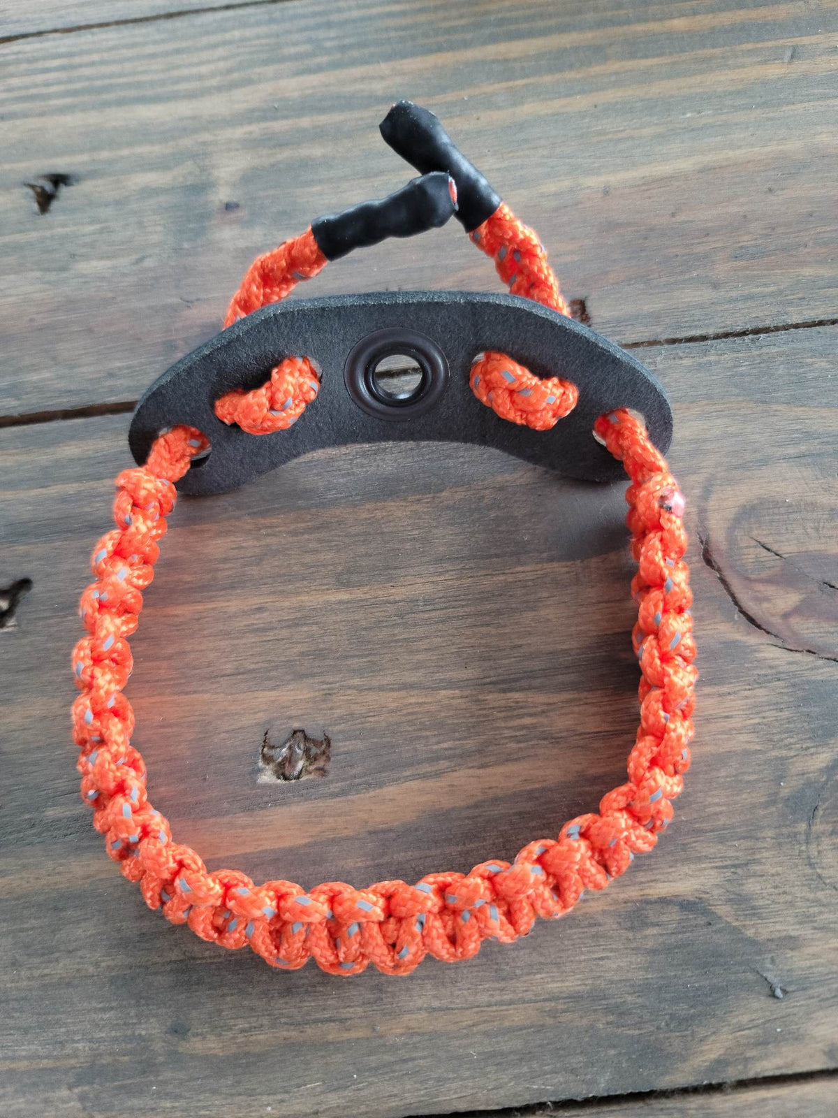 TRIGGERED ARCHERY WRIST SLING